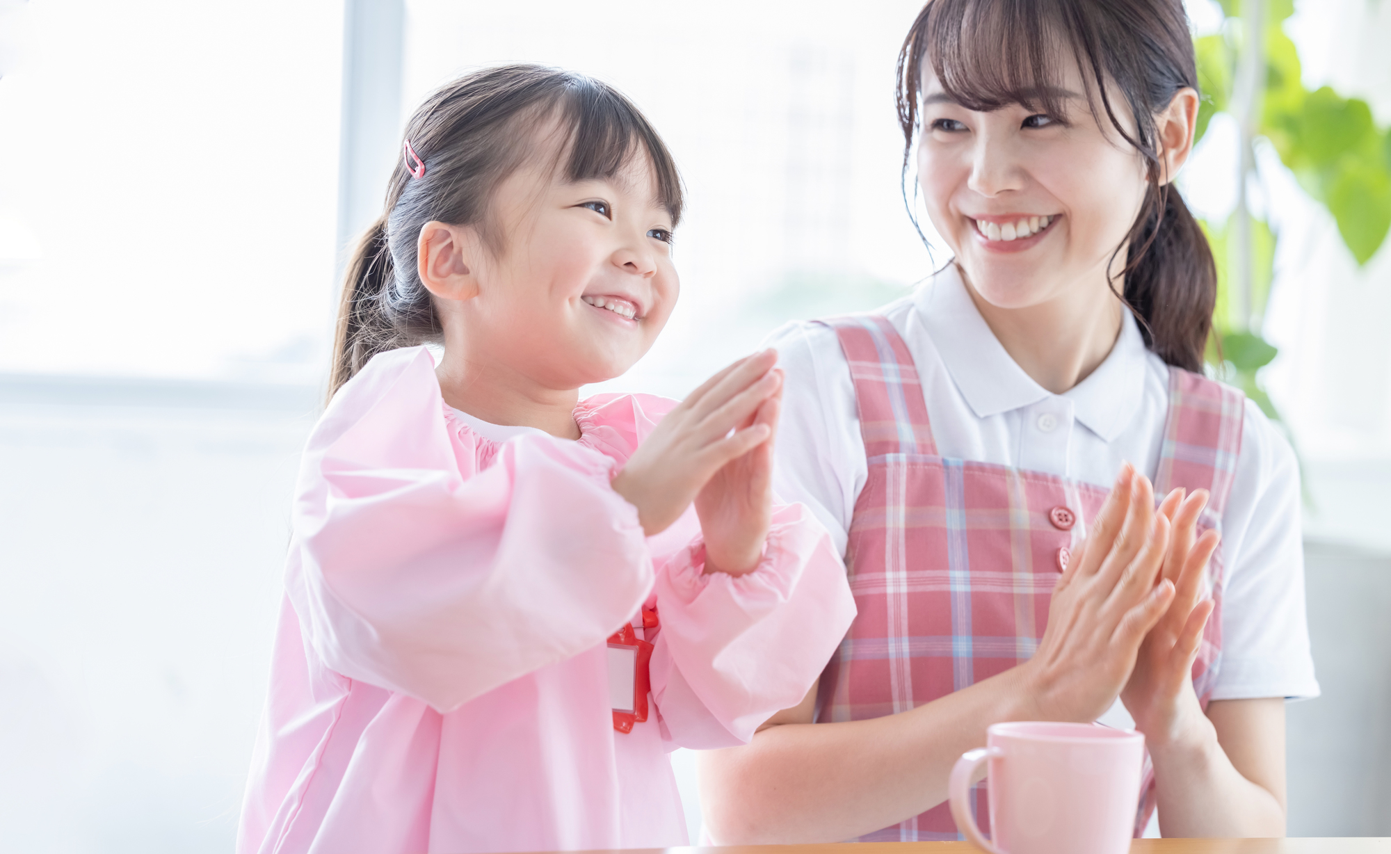 子どもに好かれる保育士の8つの特徴